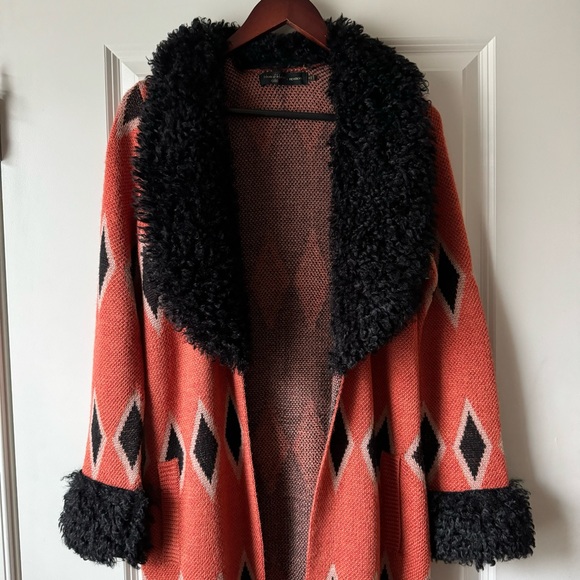 House of Harlow 1960 x Revolve Cullen Coat - Picture 4 of 10